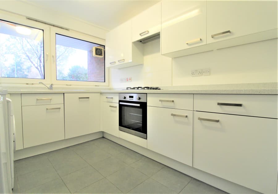 Evenwood Close, Putney - Image 3