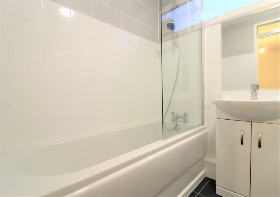 Evenwood Close, Putney - Image 4