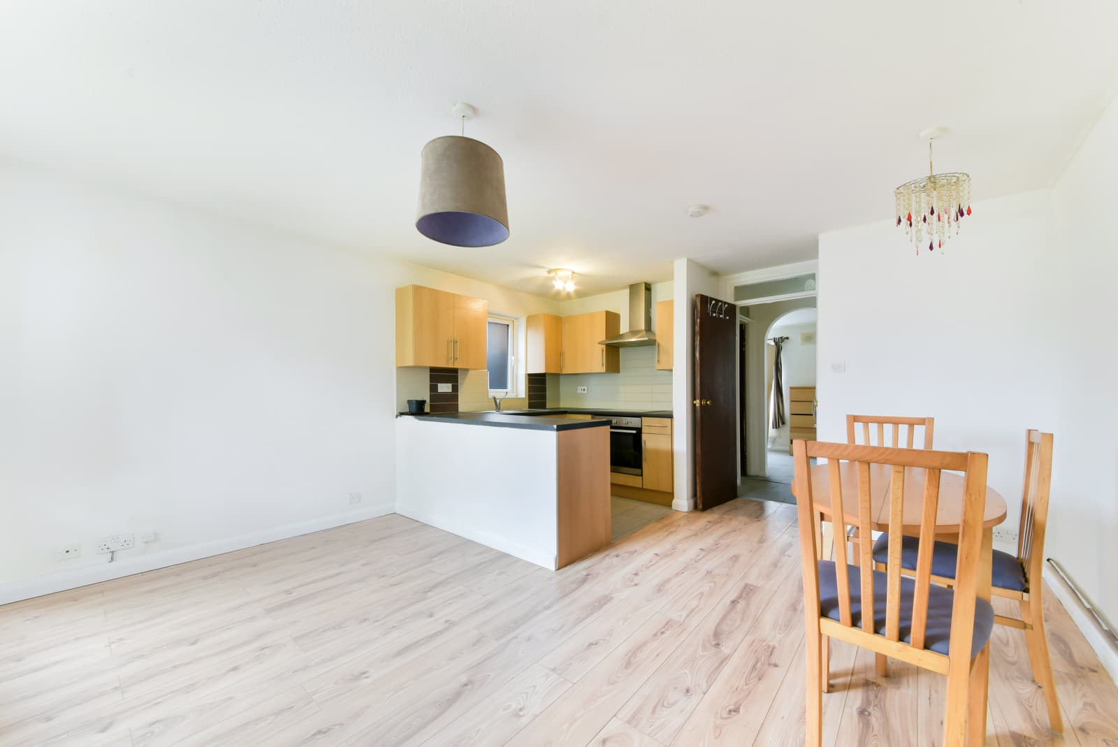 Thorburn Way, Colliers Wood, SW19 - Image 2