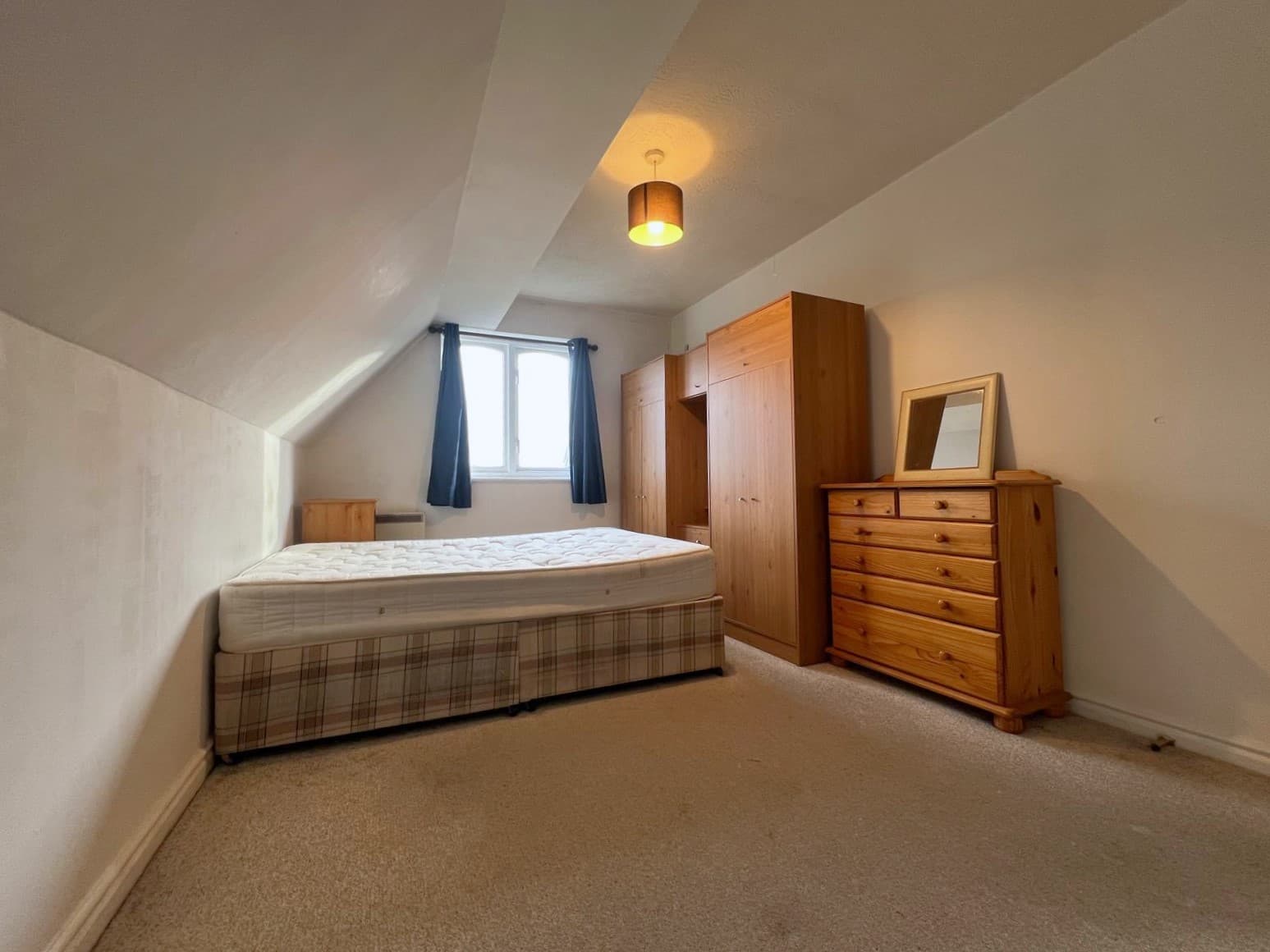 Wells Court, Longfield Drive, CR4 - Image 4