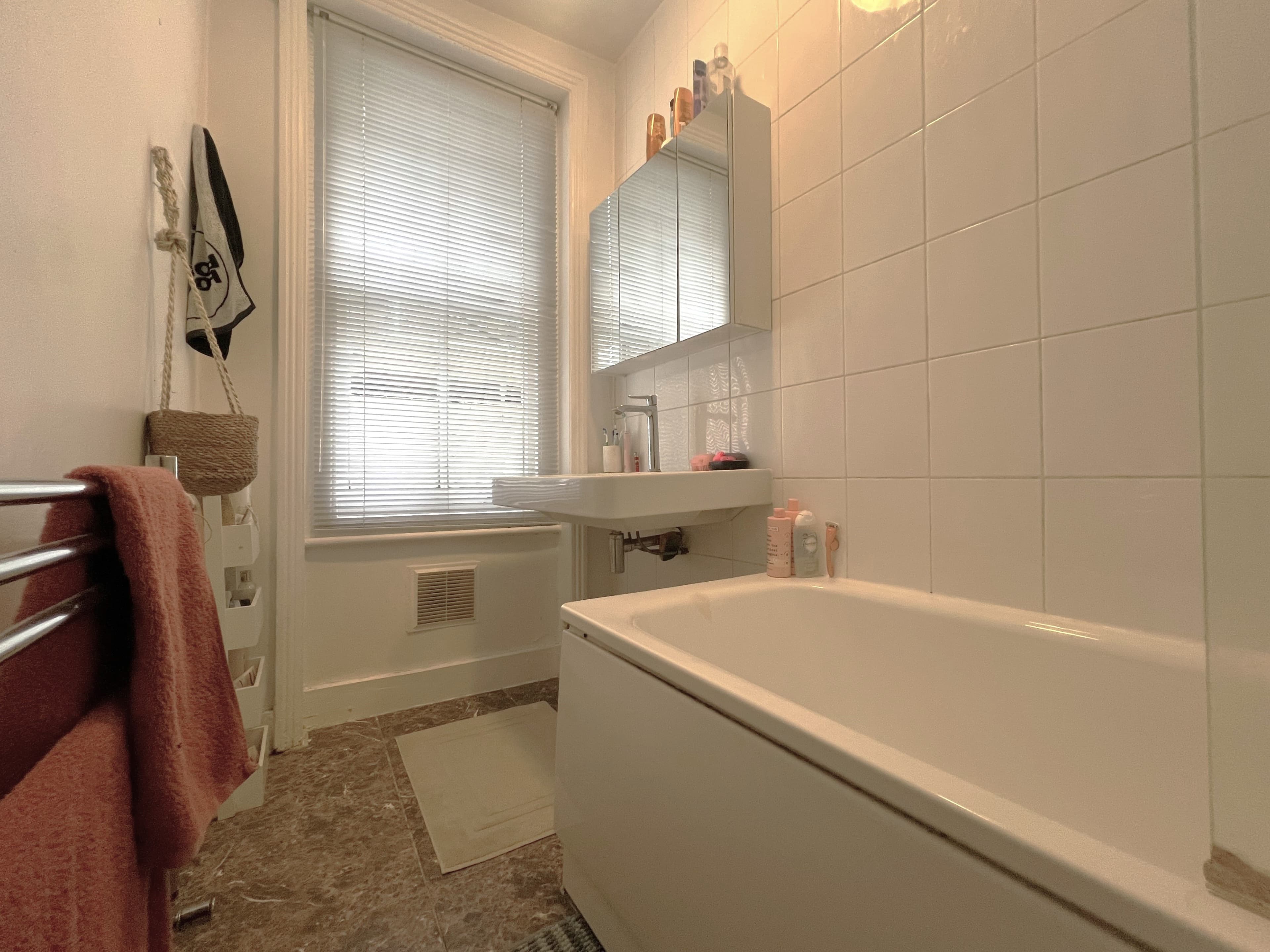 Latchmere Road, Clapham, London, SW11 2LA - Image 2