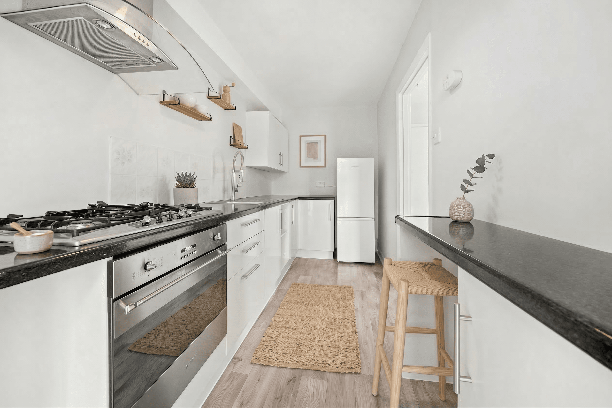 Harewood Road, SW19 - Image 4