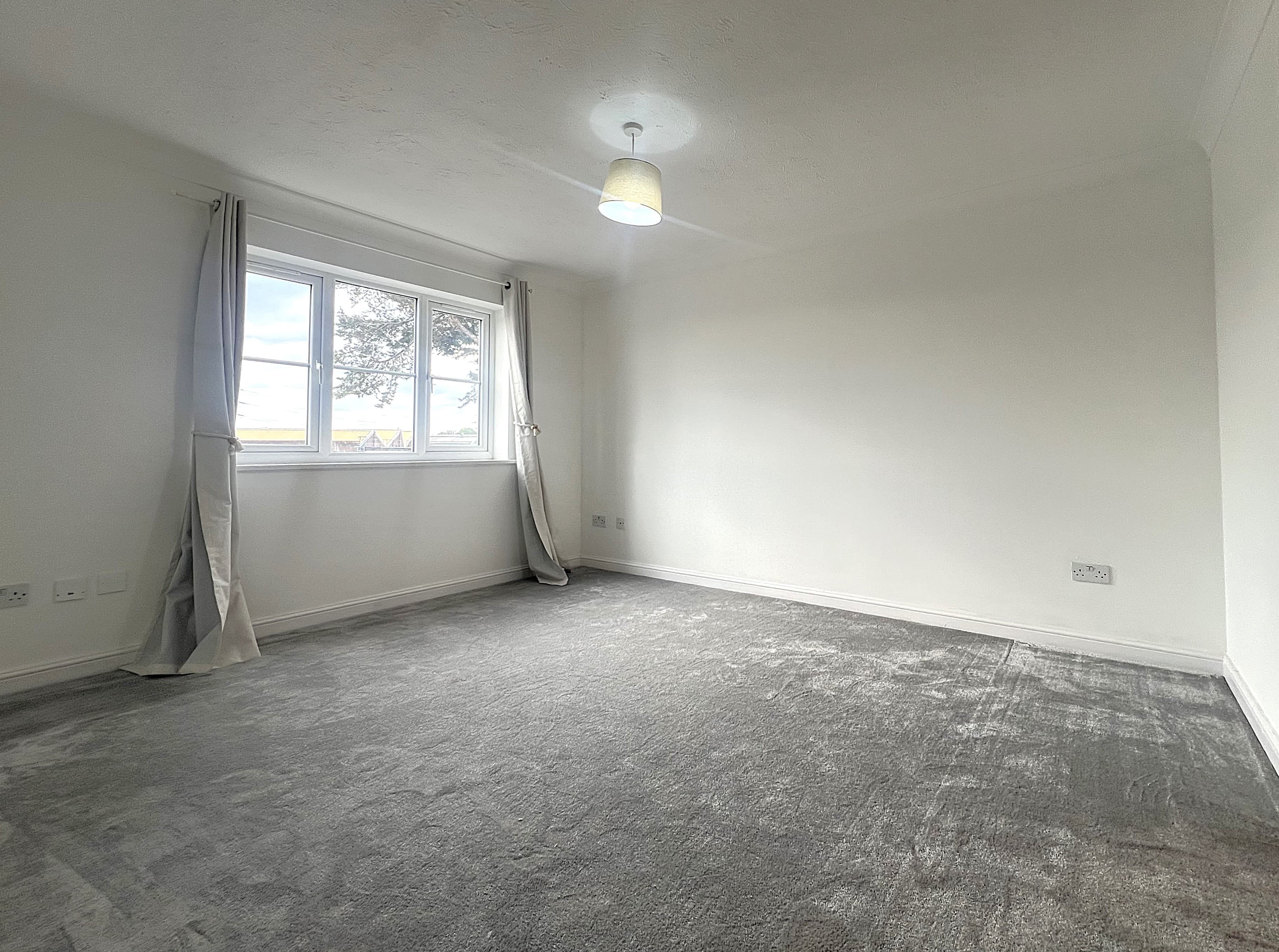 Hartfield Crescent, SW19 - Image 3