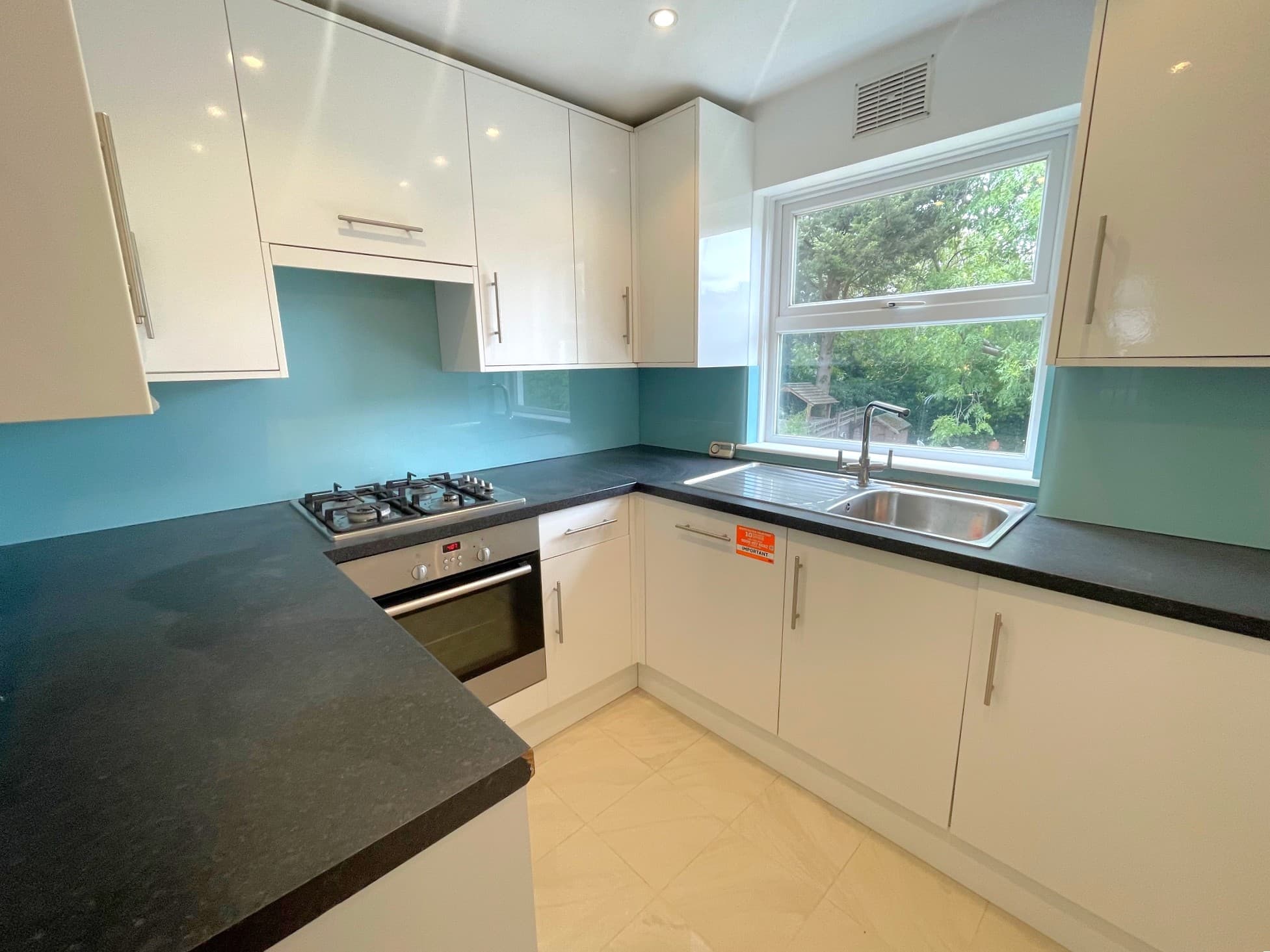Hartfield Crescent, Wimbledon, SW19 3RZ - Image 1