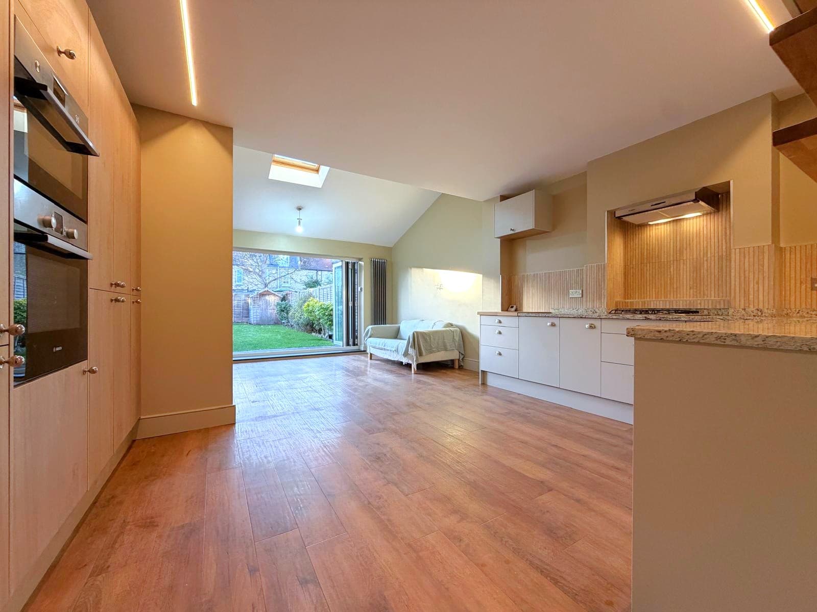 Victory Road, Wimbledon, London, SW19 1HW - Image 4