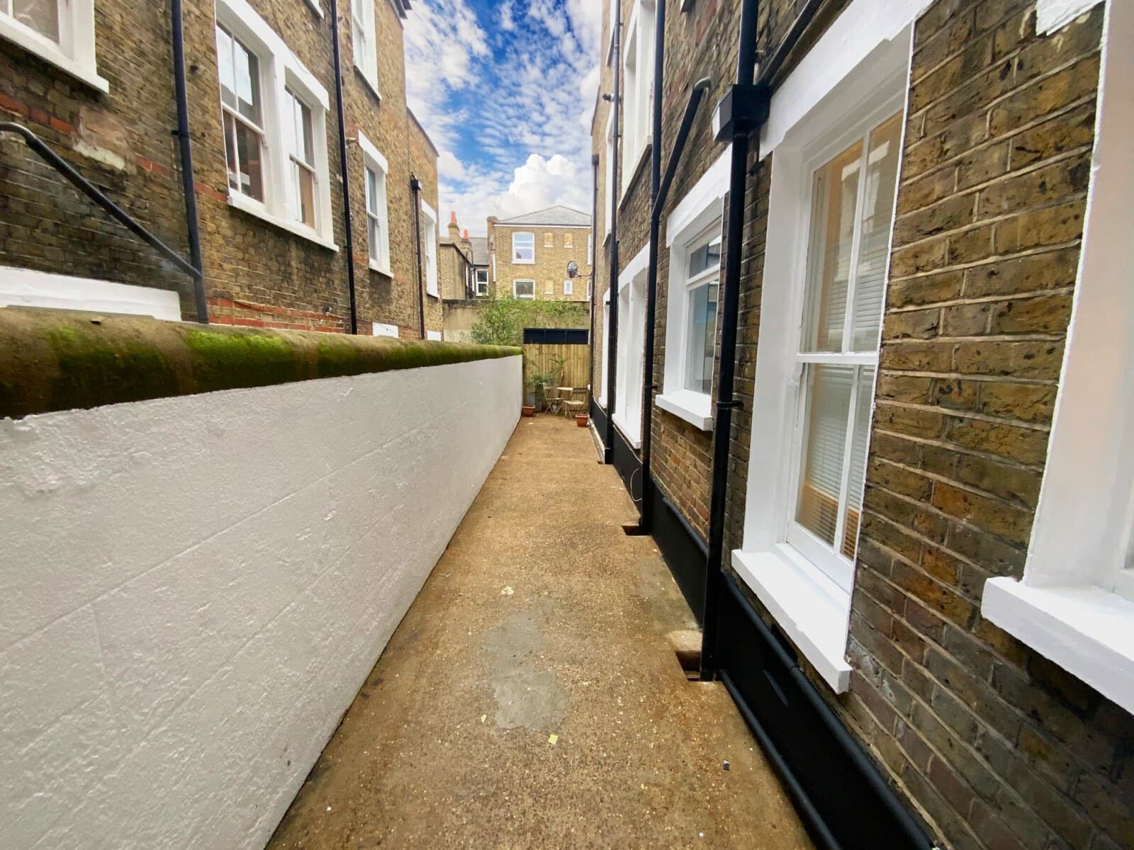 Latchmere Road, Clapham, London, SW11 2LA - Image 3