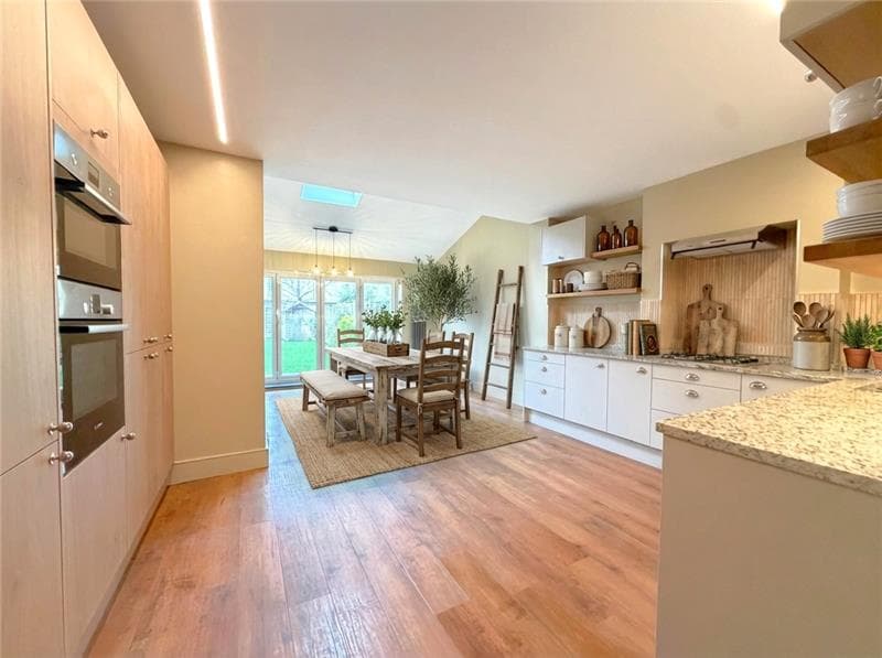 Victory Road, Wimbledon, London, SW19 1HW - Image 4