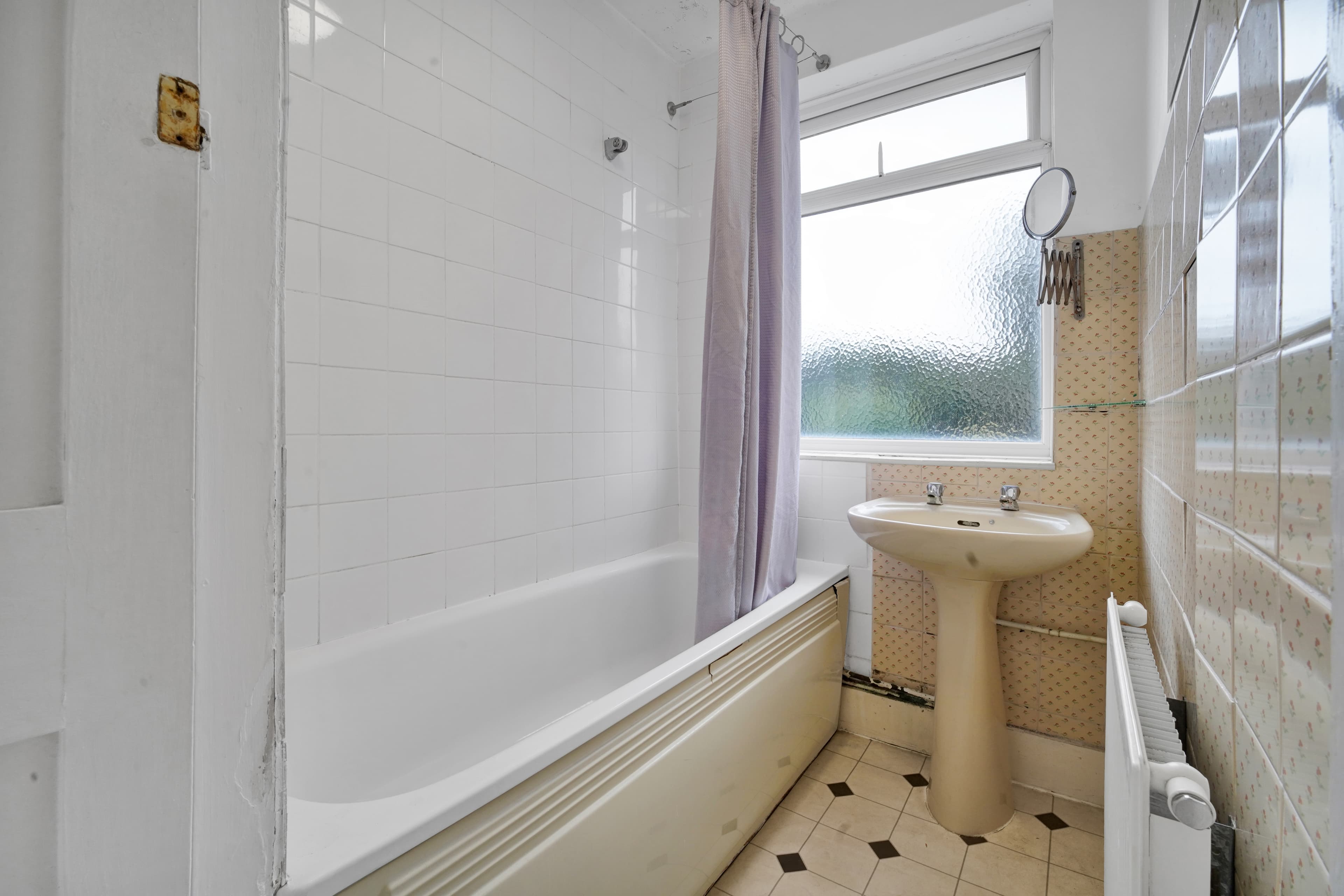 Queen Mary Avenue, Morden, London, SM4 4JR - Image 10