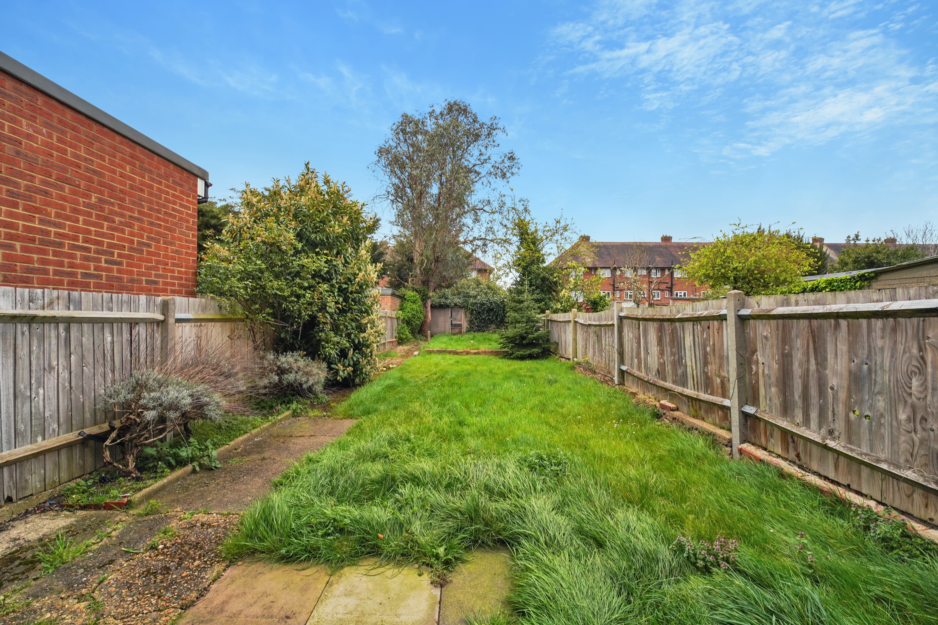 Queen Mary Avenue, Morden, London, SM4 4JR - Image 2