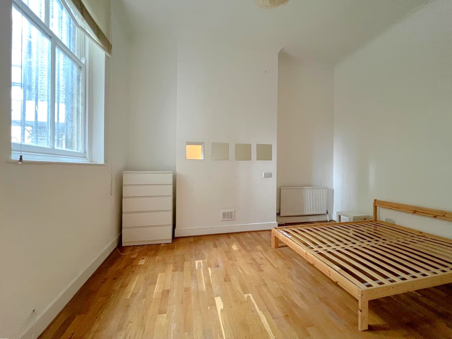 Camberwell Road, London - Image 4