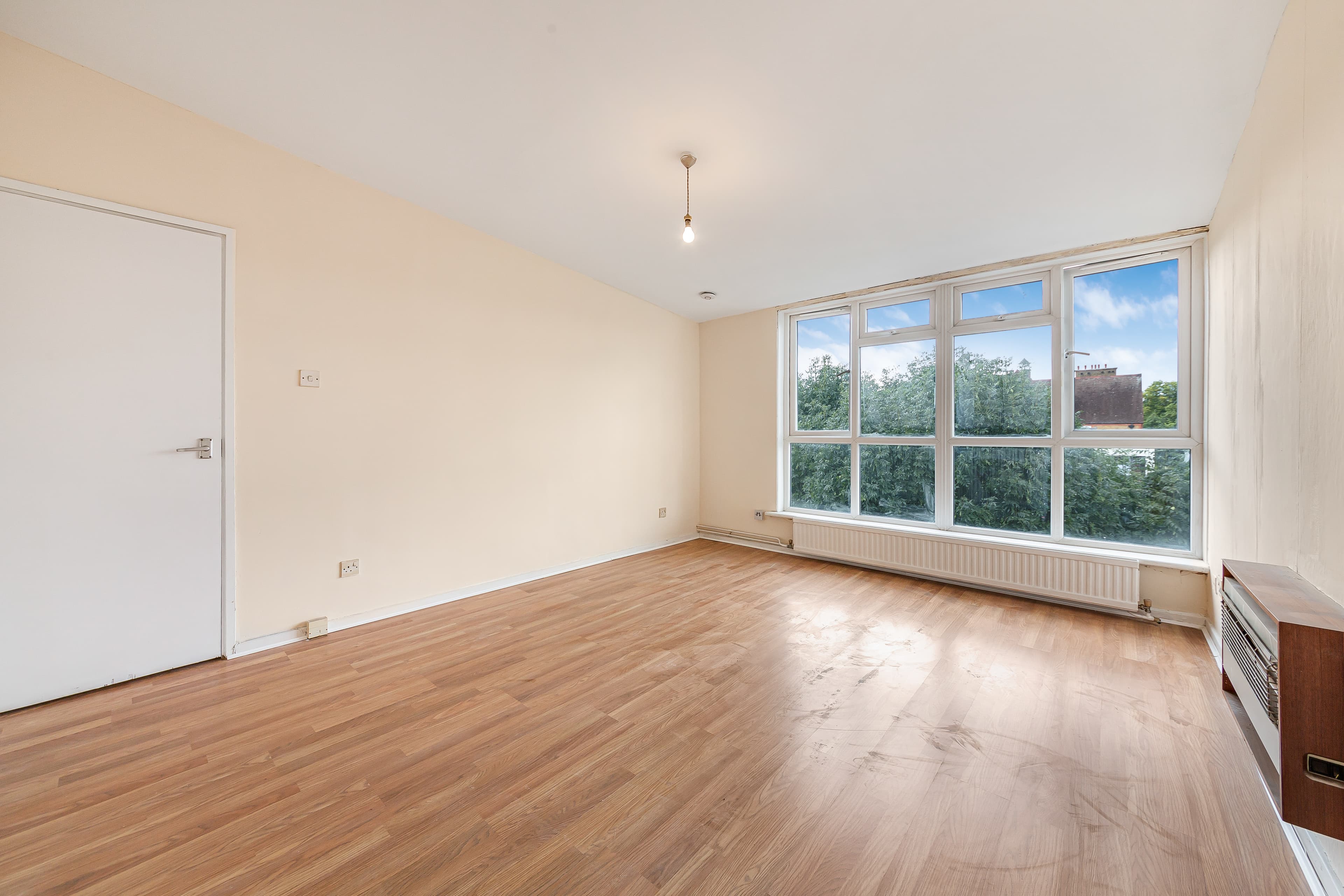 Philpot Square, SW6 - Image 2