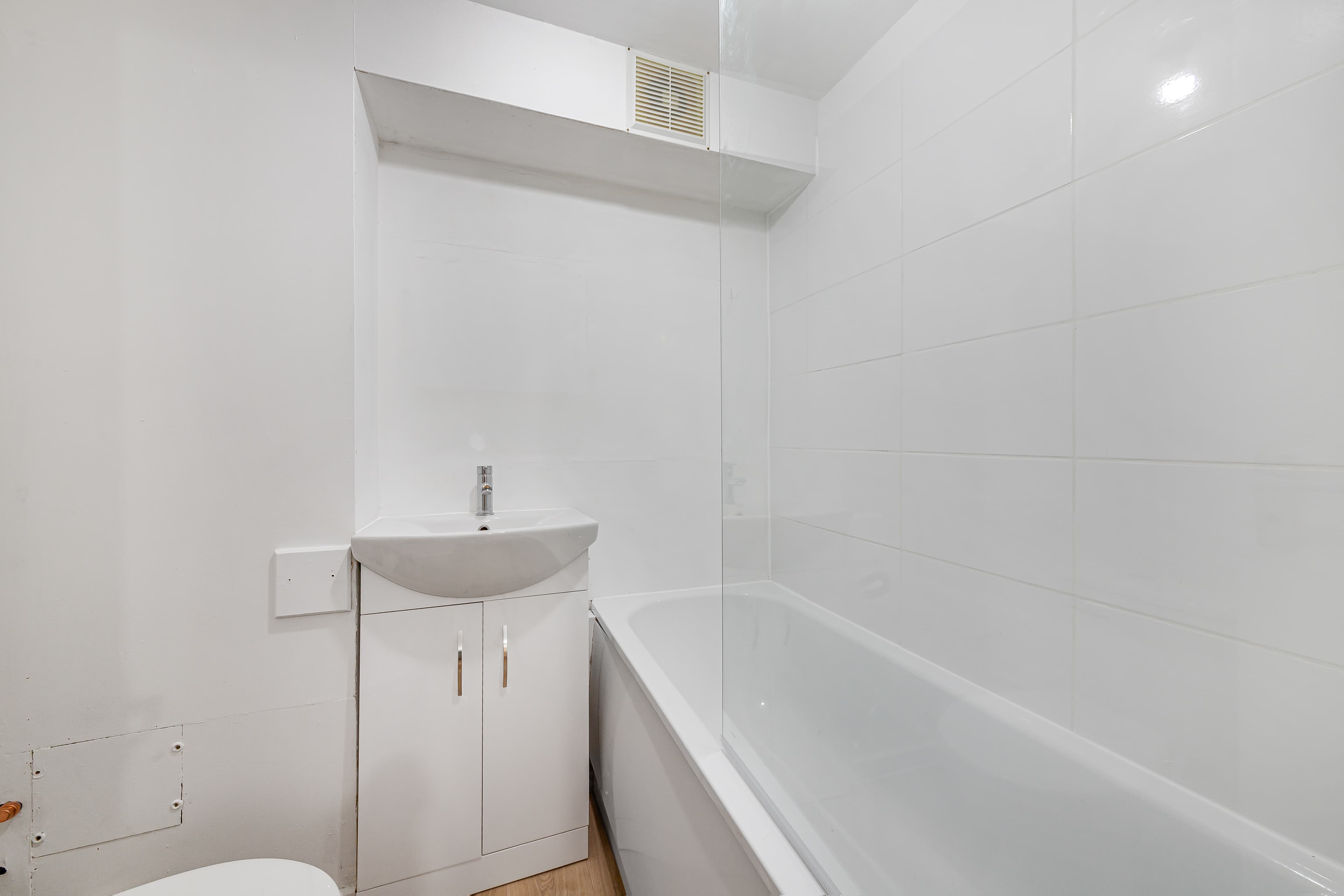 Philpot Square, SW6 - Image 7